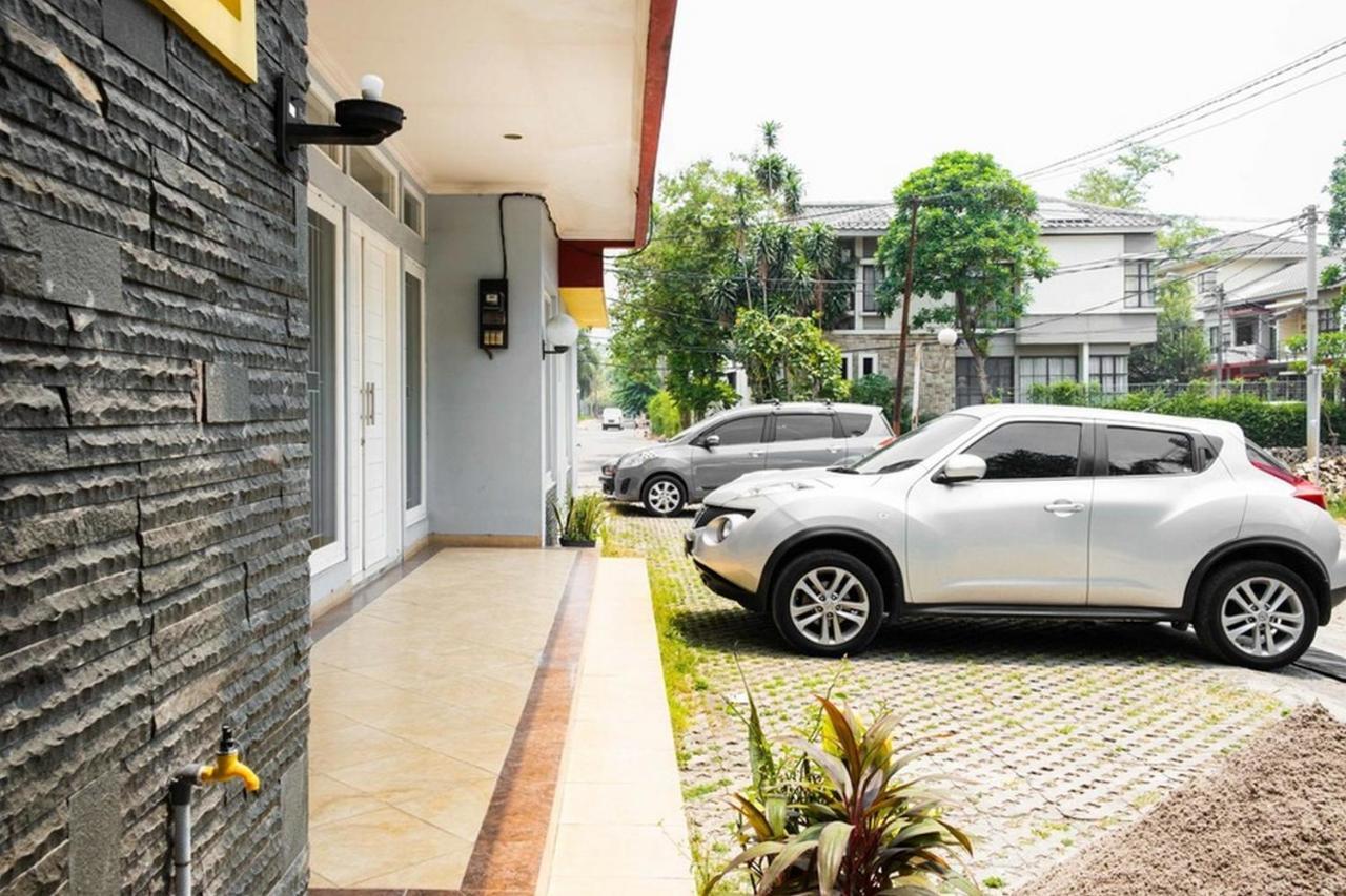 Reddoorz Near Siloam Karawaci 3 Hotel Tangerang Exterior photo